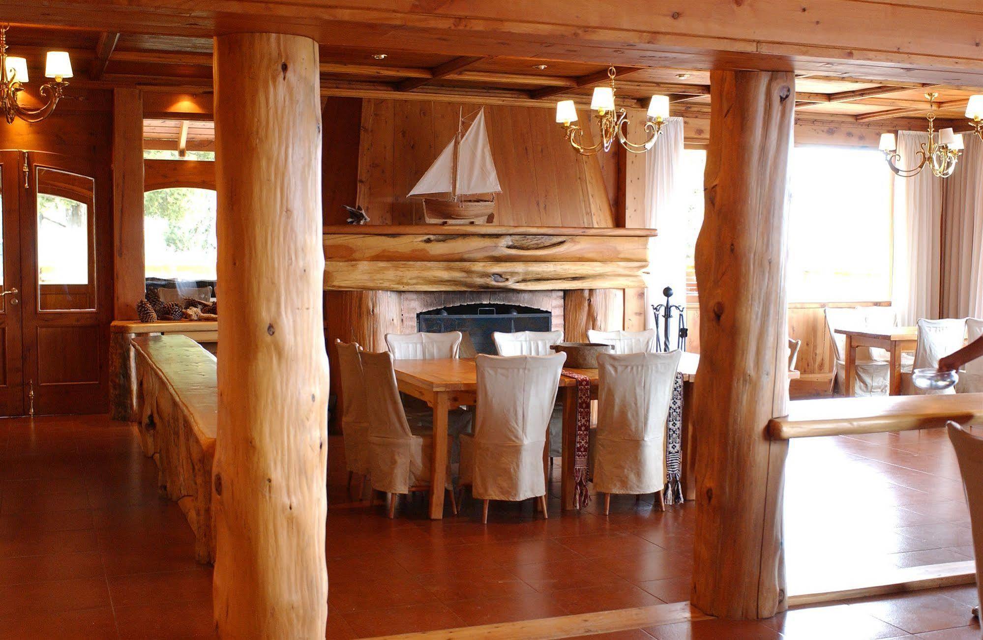 Hosteria Isla Victoria Lodge 내부 사진